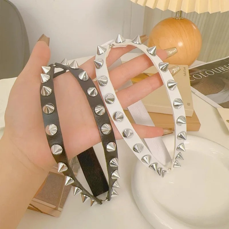 Cinturón de pierna con remache - Leatherwork Rivets reseña y precio