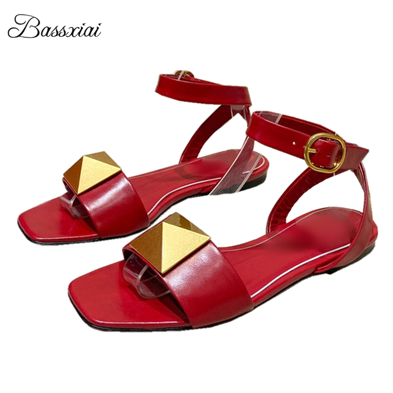 Sandalias decorativas con hebi - Leatherwork Rivets reseña y precio