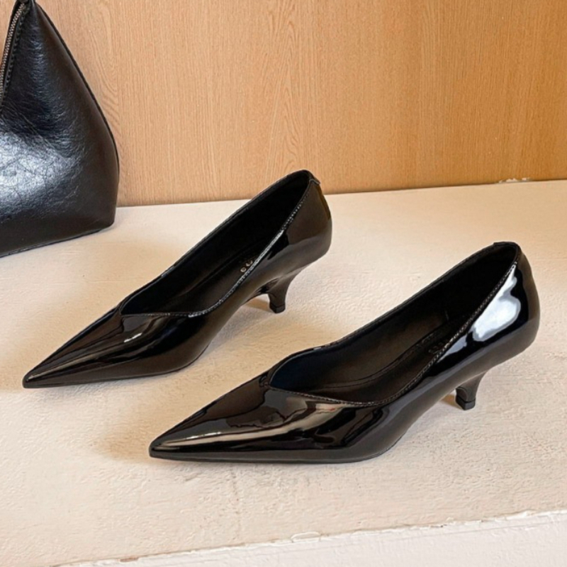 Zapatos de Tacón Bajo de 5 cm  - Leatherwork Designs reseña y precio