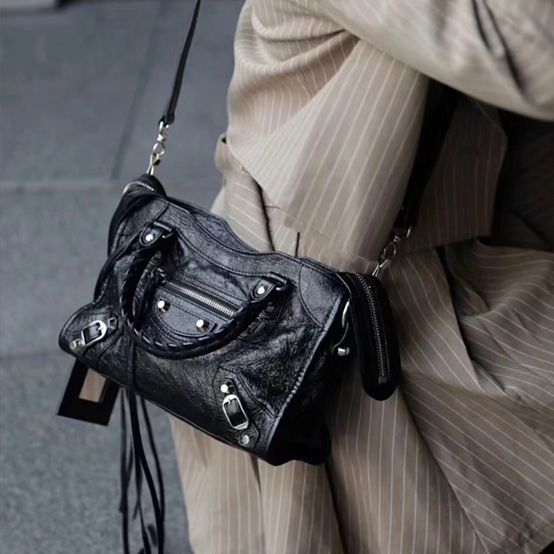 Bolso Cruzado de Mujer Estilo  - Leatherwork Rivets reseña y precio
